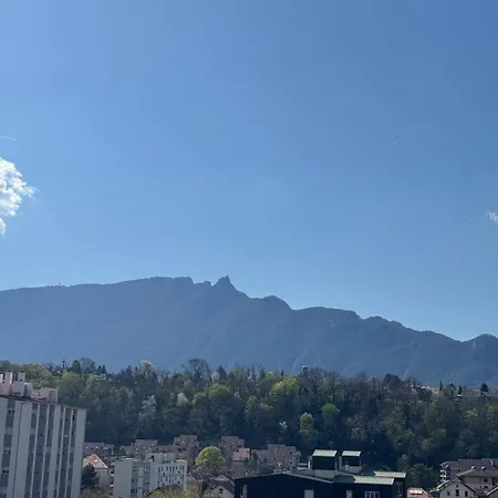 Elegant Between Train Station And Center