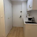 Elegant Between Train Station And Center Appartement *
