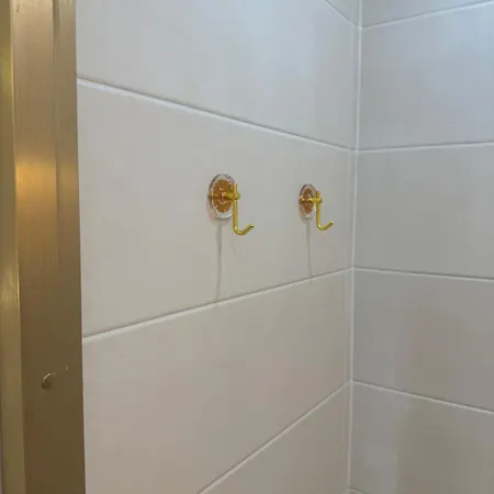 Апартаменты Elegant Between Train Station And Center Экс-ле-Бен