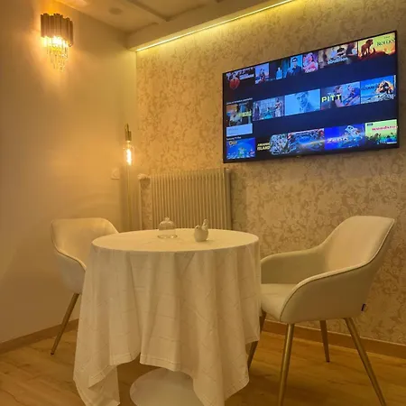 Appartement Elegant Between Train Station And Center Aix-les-Bains